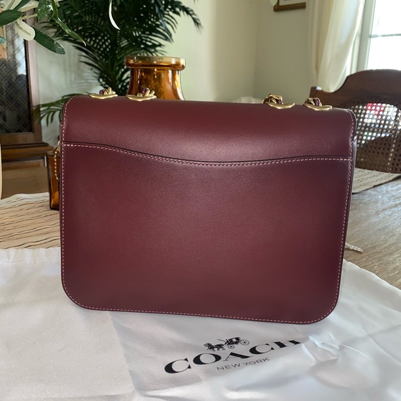 ✨Coach Madison Shoulder Bag ✨ - Picture 14 of 16